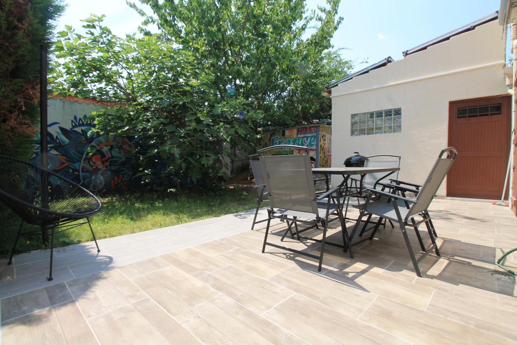 Parking Prive Gratuit - 15Mn Paris - Gare A Pied En 5Mn - Tout Equipee - Terrasse - Jardin - Stade De France - Casino D'Enghien - Hippodrome, Universite Epinay-sur-Seine Bagian luar foto